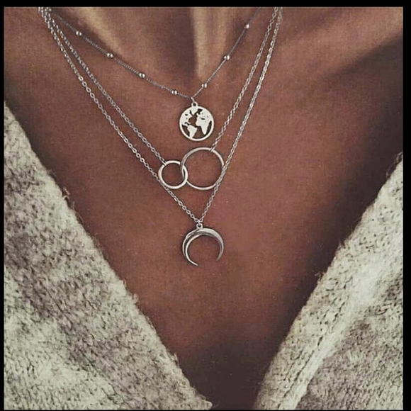 NEW Silver Boho Trendy Choker Multilayer Earth Map Circle Horn Pendant Necklace - Picture 3 of 16